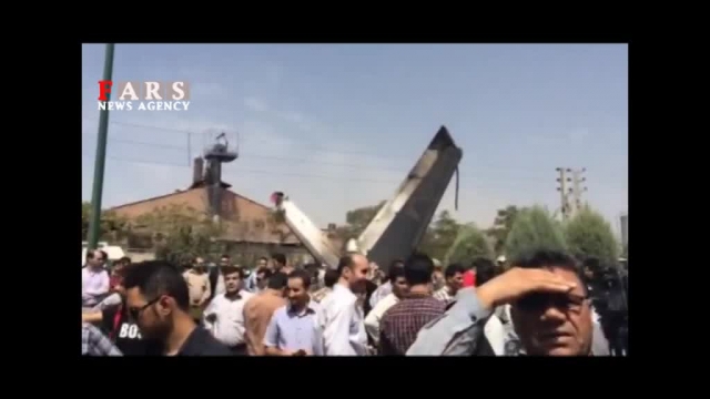 سقوط هواپیما در تهران